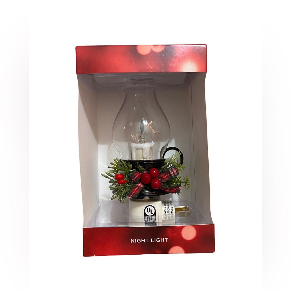 St. Nicholas Square Night Light White Flickering Candle Lantern NEW
